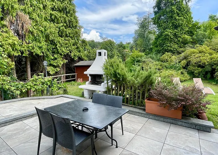 Marena: Vista Lago, Giardino, Parcheggio 度假居 贝拉焦