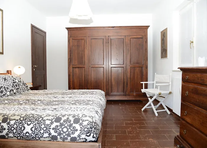 Marena: Vista Lago, Giardino, Parcheggio 度假居 贝拉焦