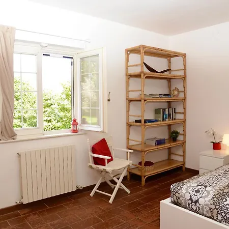 Marena: Vista Lago, Giardino, Parcheggio Prázdninový dům Bellagio