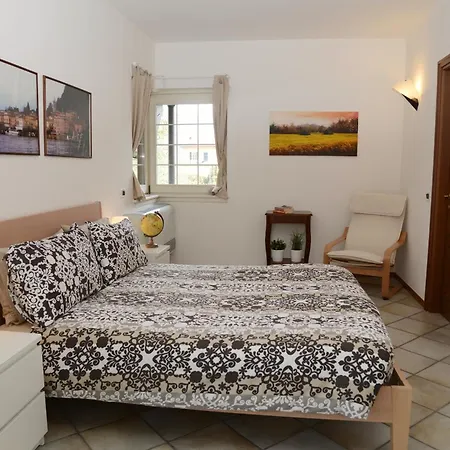 Ferienhaus Marena: Vista Lago, Giardino, Parcheggio *