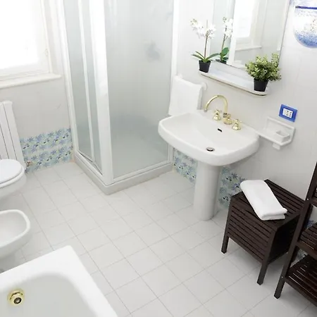 Marena: Vista Lago, Giardino, Parcheggio Ferienhaus